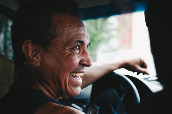Driver_Smiling_Pixabay